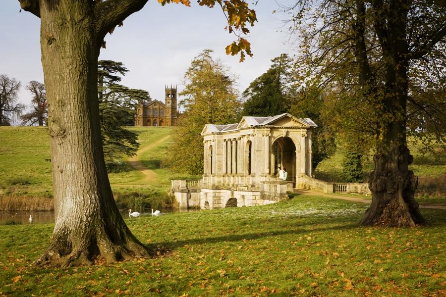 Go off road at Stowe Gardens on Father’s Day | road.cc